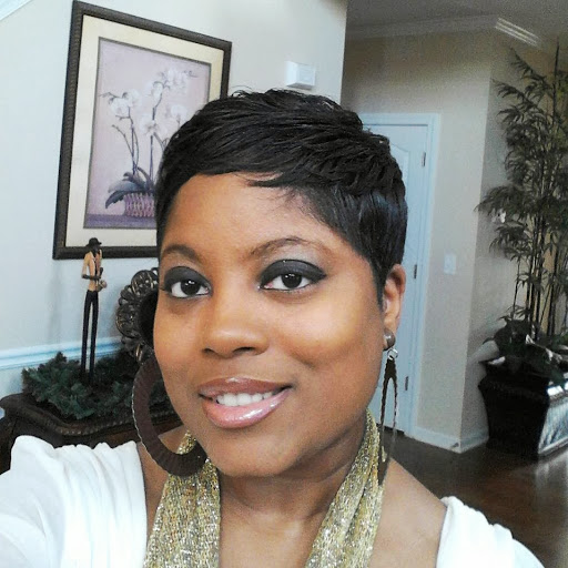 Yolanda Thornton Photo 26