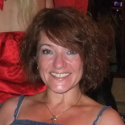Maxine Phillips Photo 30