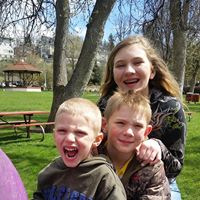 Michelle Kistler Photo 15