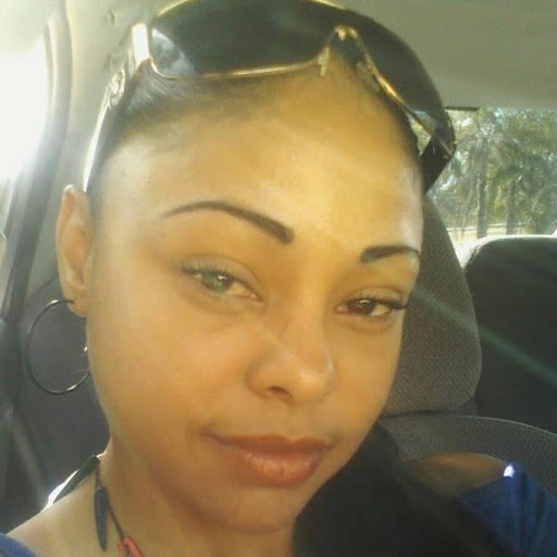 Sheila Torres Photo 20