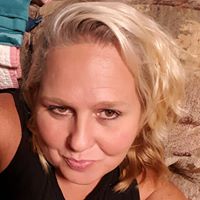 Deanna Cochran Photo 27