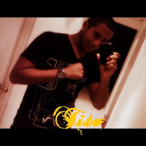 Gilberto Salinas Photo 7