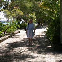 Ruth Yates Photo 14