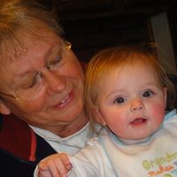 Ellen Schmitz Photo 26