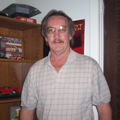 Keith Hooper Photo 7