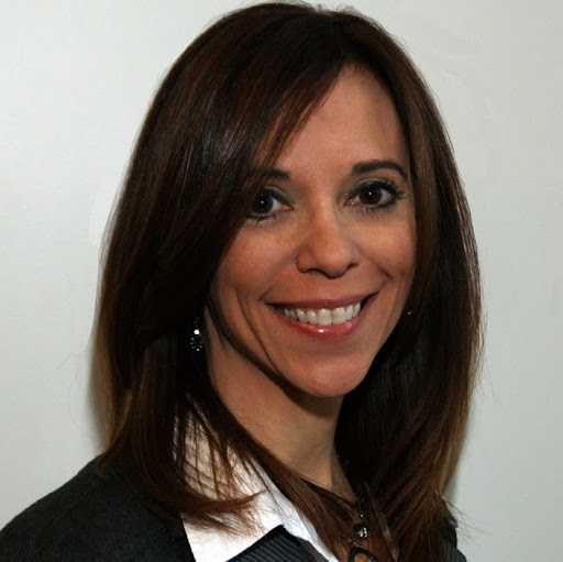 Lynn Berry Photo 9