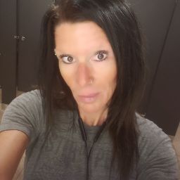 Lora Turner Photo 35