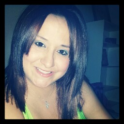 Jennifer Saenz Photo 19