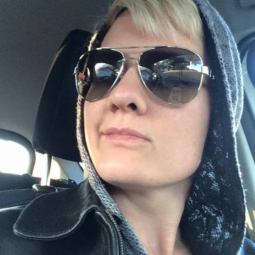 Heather Halstead Photo 26