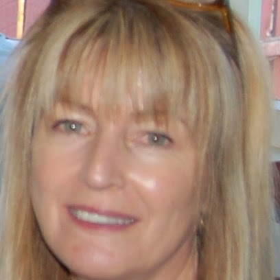 Debbie Tracy Photo 4