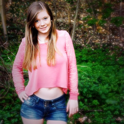 Christina Peters Photo 45
