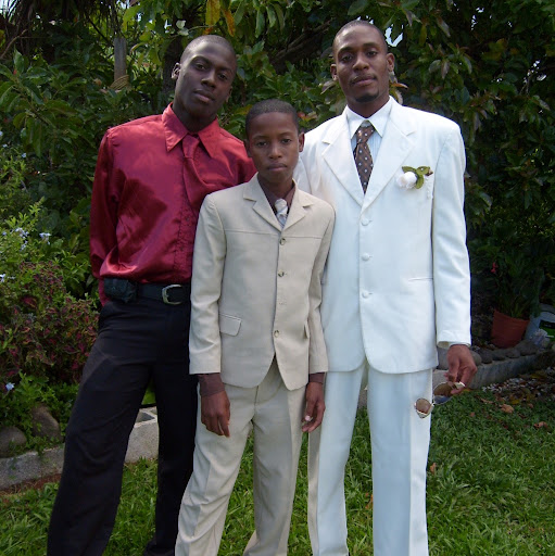Shawn Hunter Photo 36