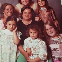 Debbie Blanchard Photo 33