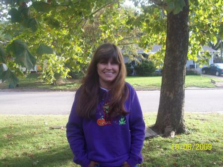 Shelly Collins Photo 10