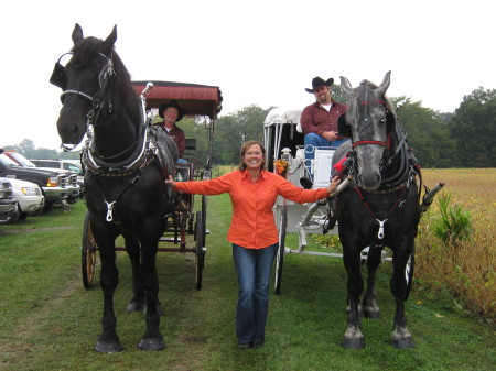 Linda Hayes Photo 46