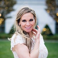 Jennifer Broadbent Photo 22