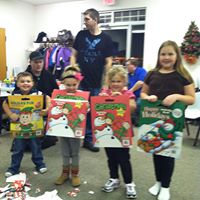 Beth Devries Photo 8