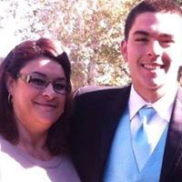 Michelle Munoz Photo 33