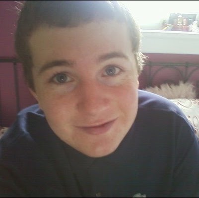 Steven Hughes Photo 42