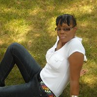 Jacqueline Hall Photo 26