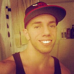 Aaron Redding Photo 6