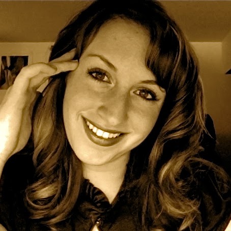 Sarah Frank Photo 24