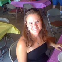 Robyn Clements Photo 8
