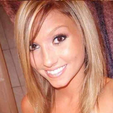 Angela Summers Photo 30