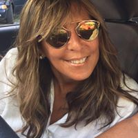 Sandra Sinclair Photo 14