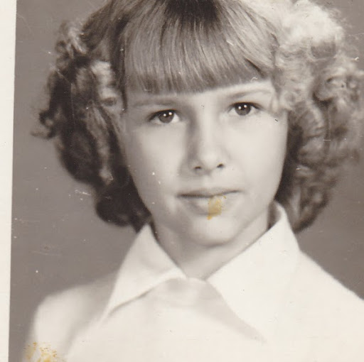 Mary Findlay Photo 6
