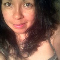 Lori Luna Photo 31