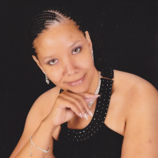 Angela Scott Photo 46