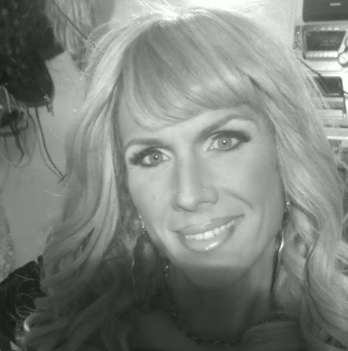 Jennifer Glidden Photo 22