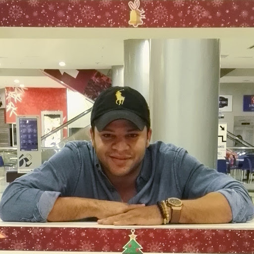 Alberto Santana Photo 34