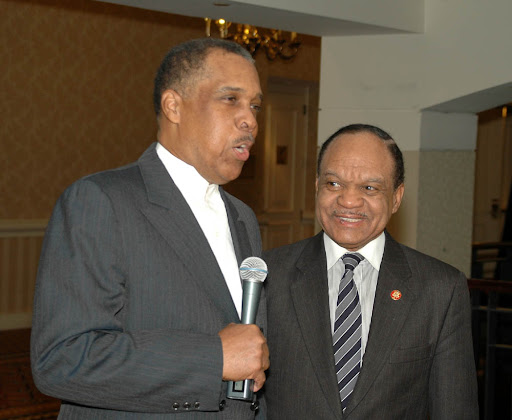 Harold Bell Photo 12