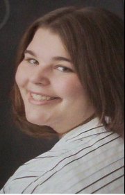 Alicia Williams Photo 22