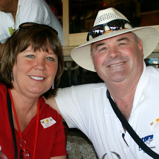 Debbie Hull Photo 33