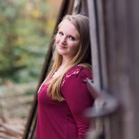 Julie Sage Photo 28
