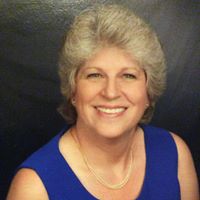 Catherine Weeks Photo 29