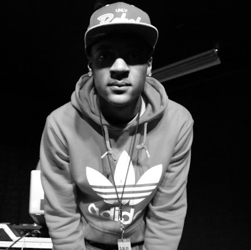 Kamron Robinson Photo 13