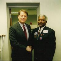 Henry Warren Photo 32