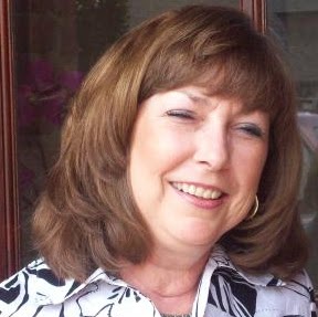 Linda Hankins Photo 35