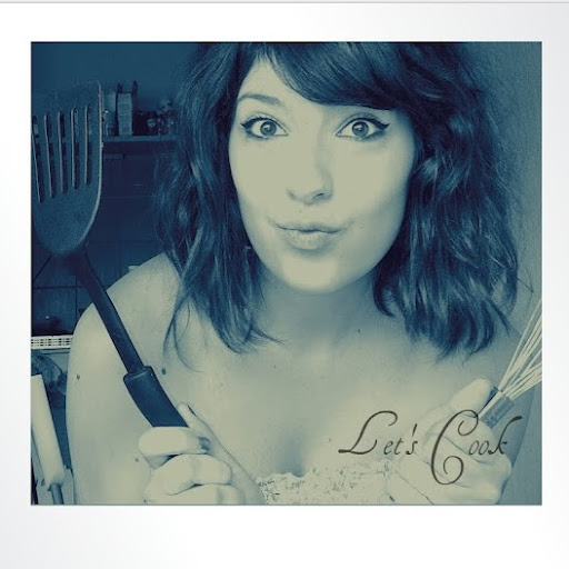 Lilly Cook Photo 33