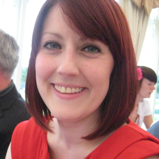 Amy Sinclair Photo 9