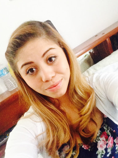 Maria Aguirre Photo 35