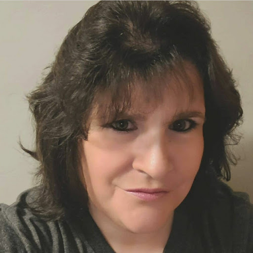 Shelly Williams Photo 31