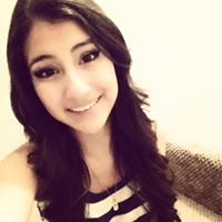Lynda Martinez Photo 25