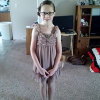 Angela Hawkins Photo 10