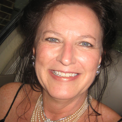 Janie Mills Photo 2