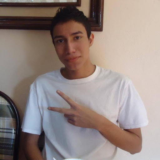 Alexis Castillo Photo 31